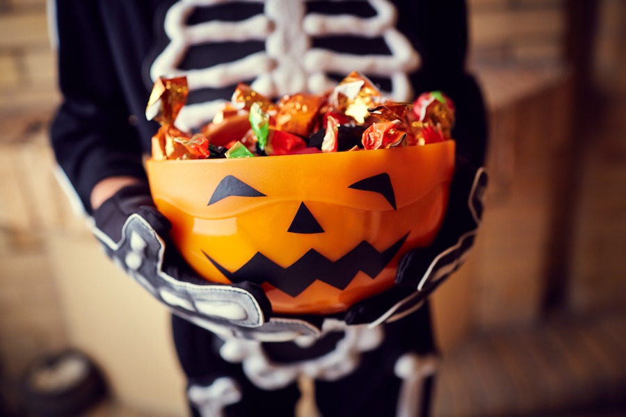 Halloween candy, dentist in Fort Smith, Fort Smith dental care, protecting teeth from candy, Southern Dental Fort Smith, dentist Arkansas, Halloween dental tips